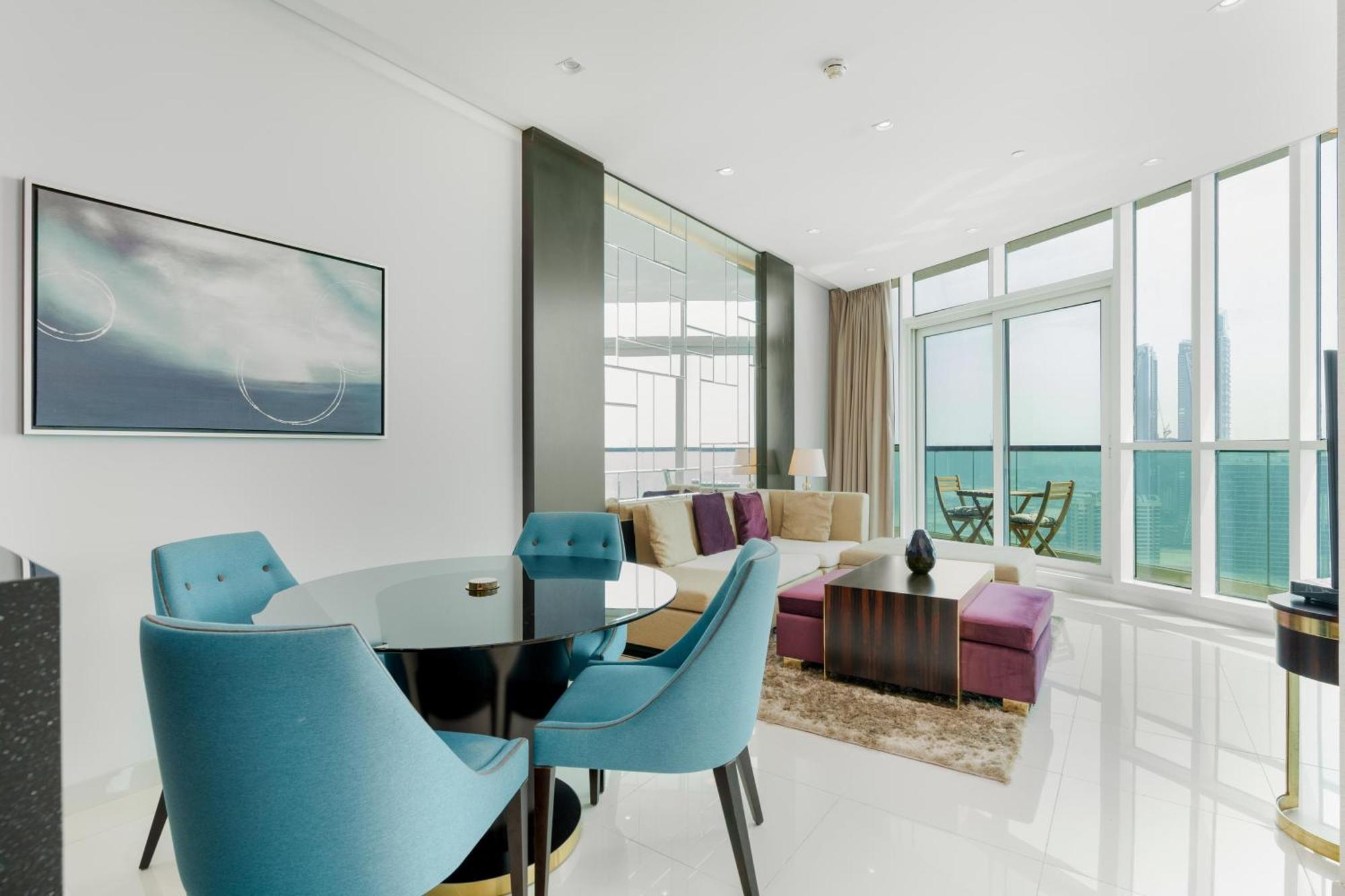 Apartment Lux Upper Crest Tower I Skyline Views Dubai