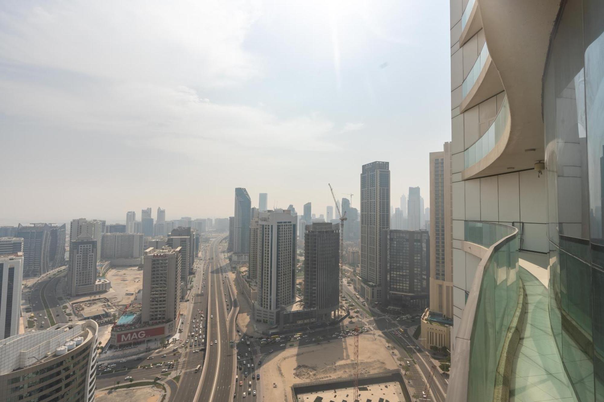 Apartment Lux Upper Crest Tower I Skyline Views *